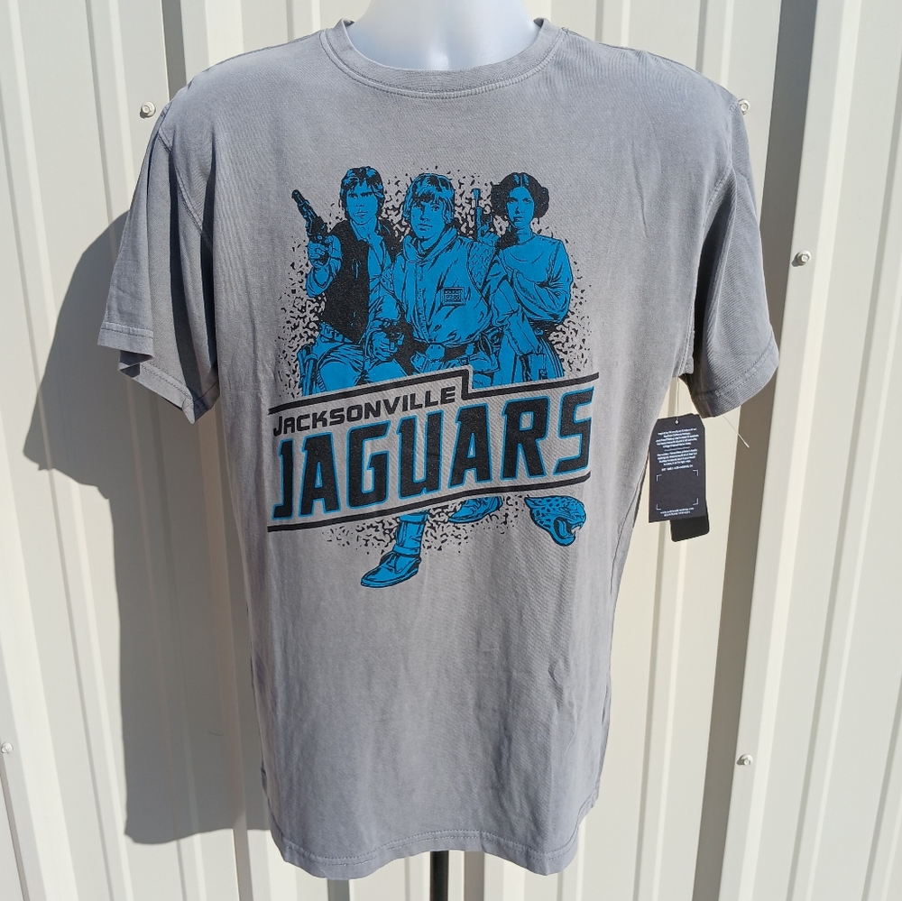 New with tags STAR WARS×JUNKFOOD Jacksonville Jaguars T shirt size Medium